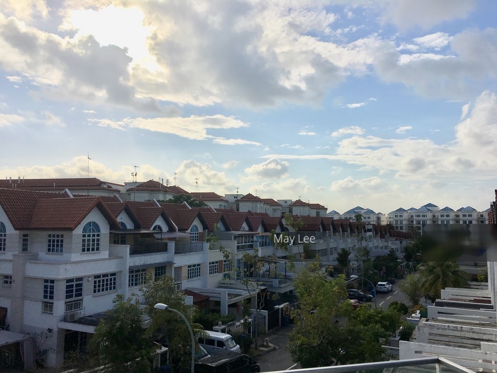 Liria Terrace thumbnail photo